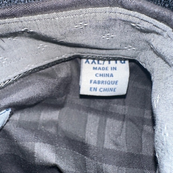 Men’s pre own as is Tommy Bahama 2XL XXL button down shirt plaid grey shirt - Picture 3 of 5